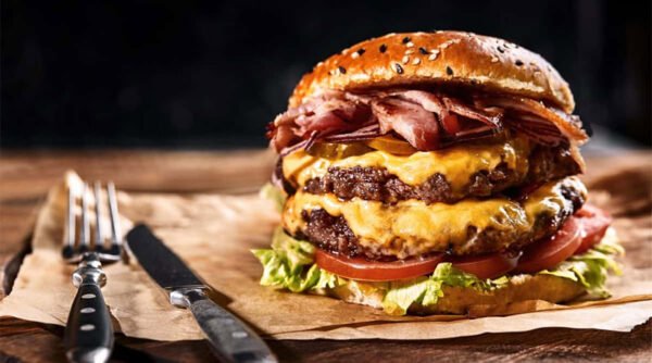 Monster Turbo Bacon Duplo 454G